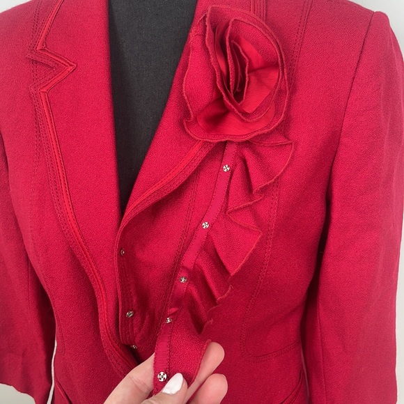 White House Black Market suit jacket and skirt. - Picture 2 of 14